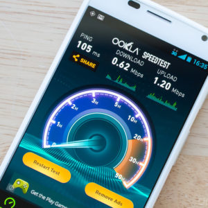 Как увеличить скорость интернета на телефоне?