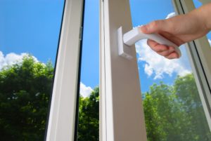 Где купить уплотнитель для пластиковых окон?