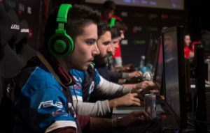 Как найти команду в CS:GO?