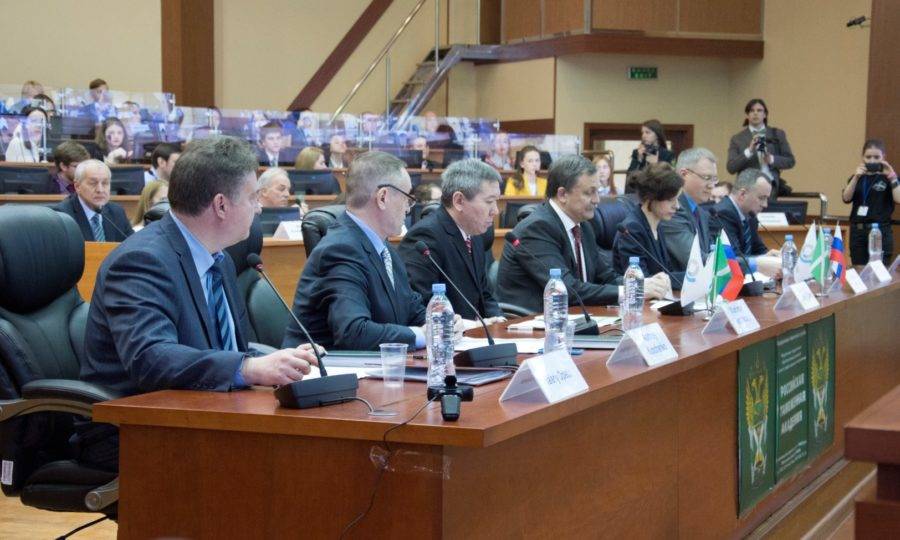 Конференция по случаю праздника в Российской Таможенной Академии