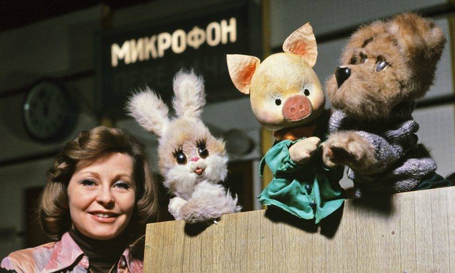 Выход в эфир первой серии Спокойной ночи, малыши.
