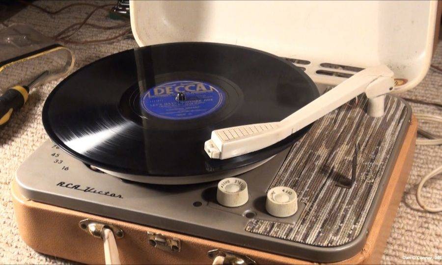 Грамофон 1960 года