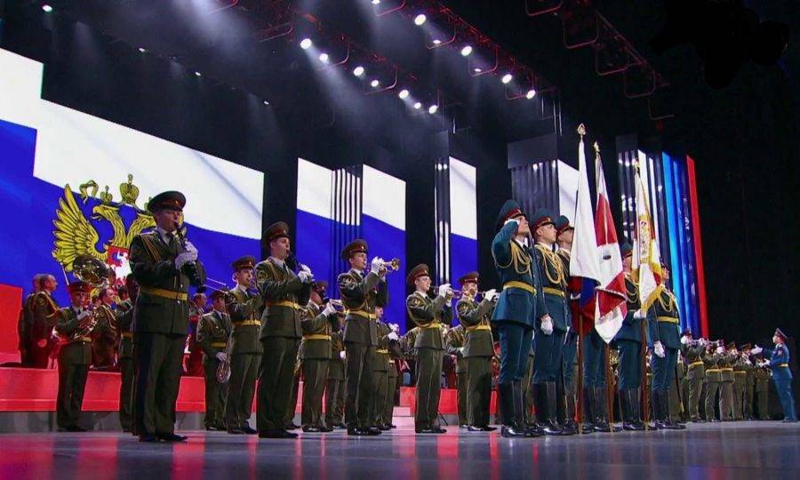 Концерт в честь Дня внутренних войск МВД РФ в Кремле