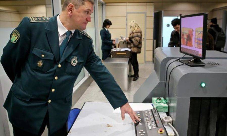 День таможенника РФ
