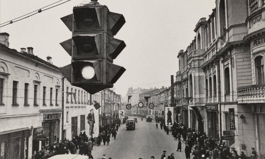 Первый светофор на Арбате, 1935 год