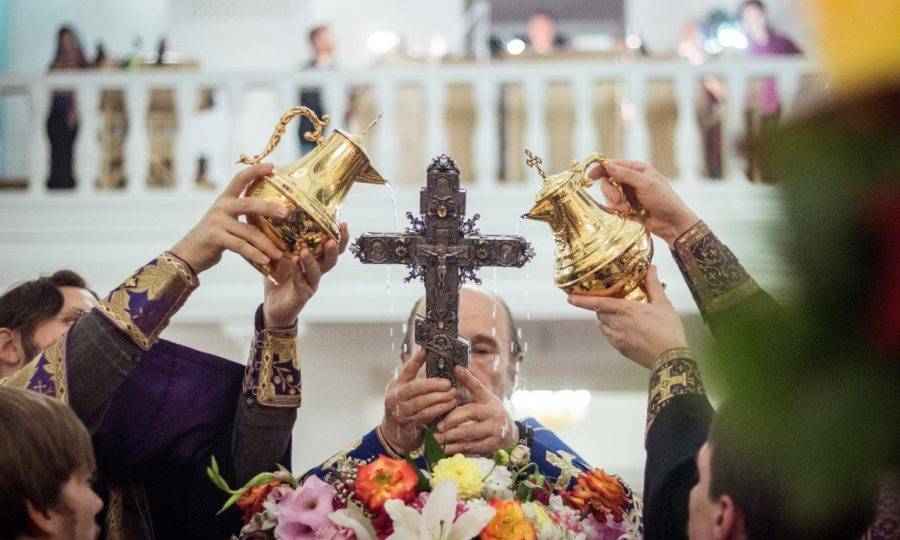 Воздвижение Креста Господня