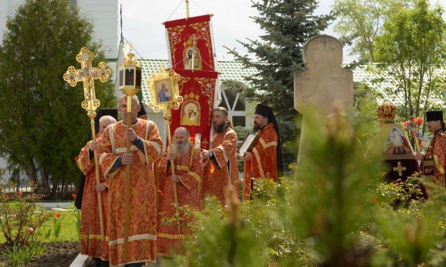 Радоница (Радуница)