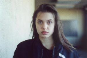Как выглядели мировые звезды в детстве и юности