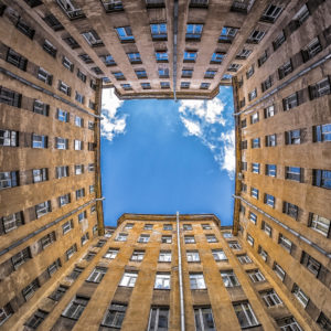 12 странных архитектурных решений в домах по всему миру, в которых скрыт неожиданный смысл