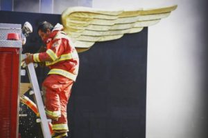 Иллюзия обмана: 12 оптических фото-фокусов, которые сведут с ума любого