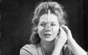 Невероятные девушки прошлого: 11 исторических фото без прикрас
