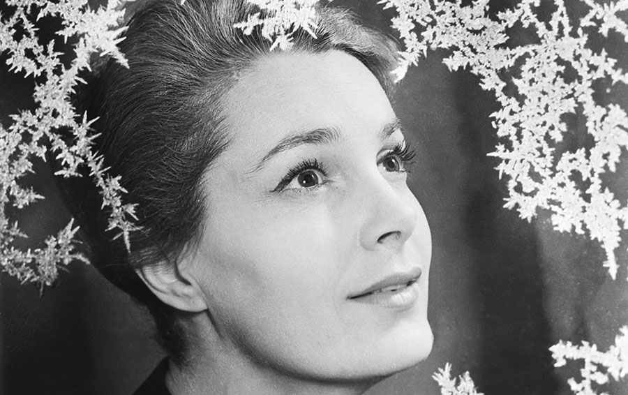 Элина Быстрицкая