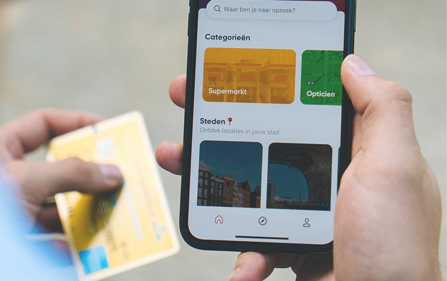 Фото: Unsplash Как россиянам платить за границу в 2023 году если российские карты больше не принимают