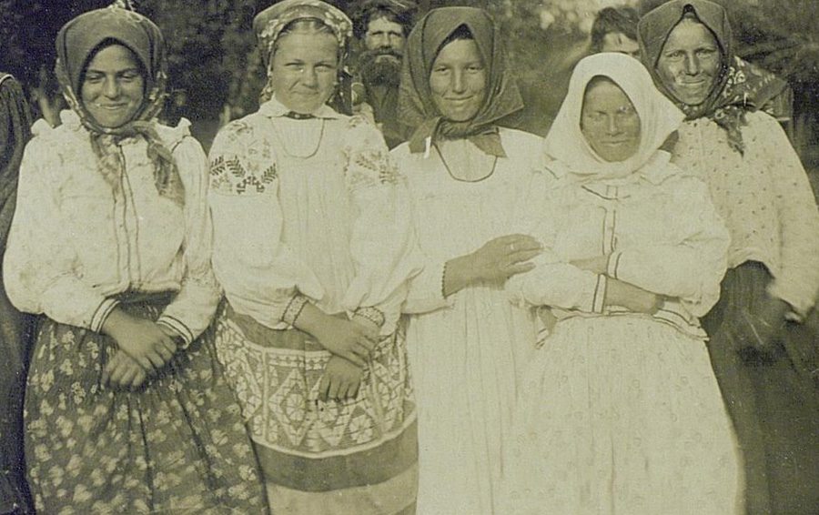 Фото: DR плевальщицы