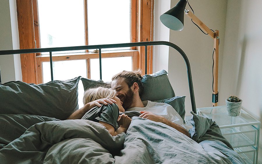 Фото: Unsplash 10 причин почему женщине нужен мужчина с деньгами