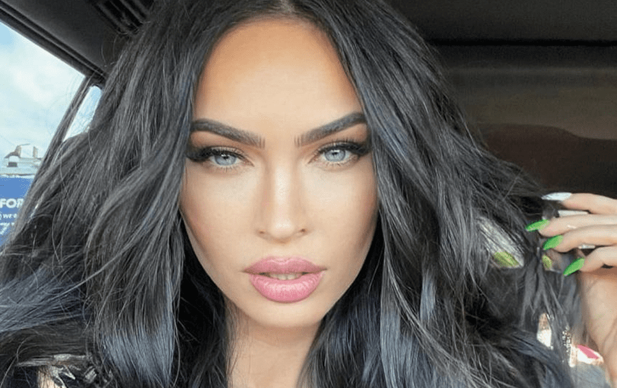 Фото: DR Меган Фокс