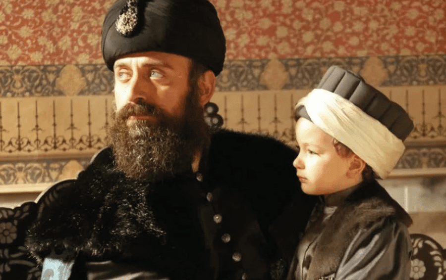 Фото: Tim's Productions Мужские гаремы