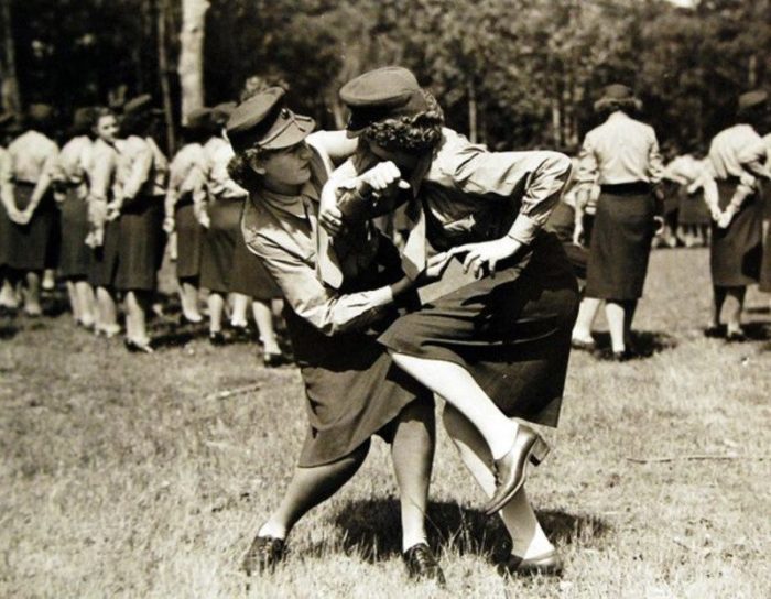 10 исторических фото где дерзость зашкаливает