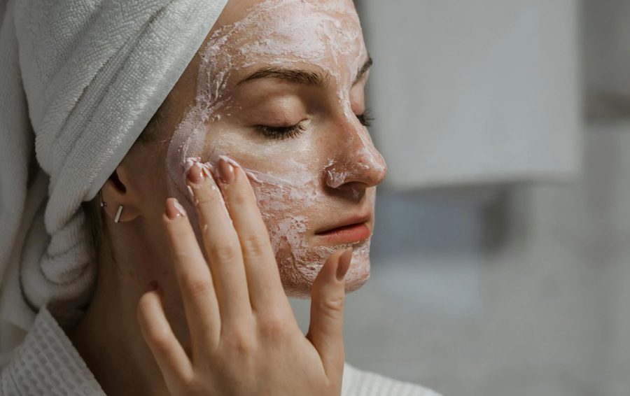 Фото: pexels Как ухаживать за кожей с расширенными порами