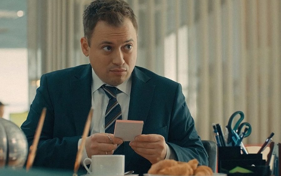 Фото: кадр из сериала “СашаТаня”, Комеди Клаб продакшн Как договориться с начальством об удаленной работе