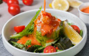 Салаты из готовых смесей - как сделать их вкуснее с помощью 5 соусов