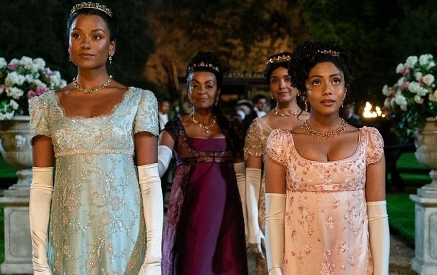 Фото: кадр из сериала “Бриджертоны”, ShondaLand Бриджертоны
