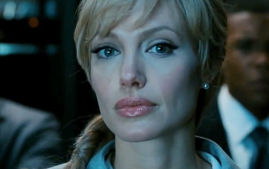 Фото: кадр из фильма "Солт", Columbia Pictures Анджелина Джоли