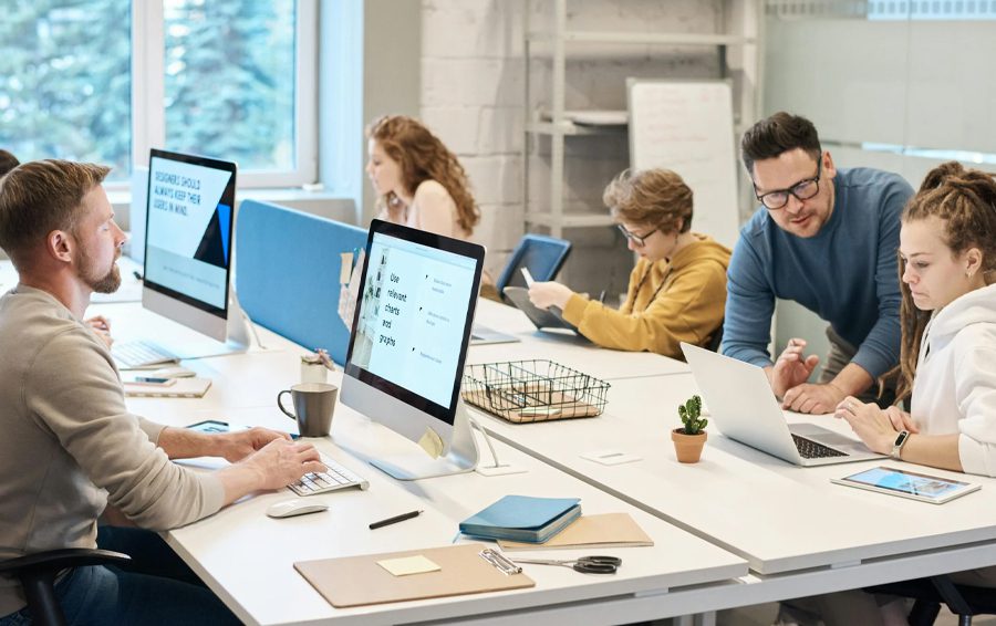 Фото: pexels Как прокачать мягкие навыки 6 ключевых soft skills для карьеры