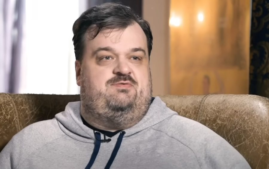 Фото: кадр из видео, канал "Осторожно: Собчак" Василий Уткин
