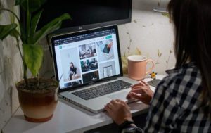 Я работаю удалённо 15 лет: что новички думают о работе из дома — и как всё на самом деле
